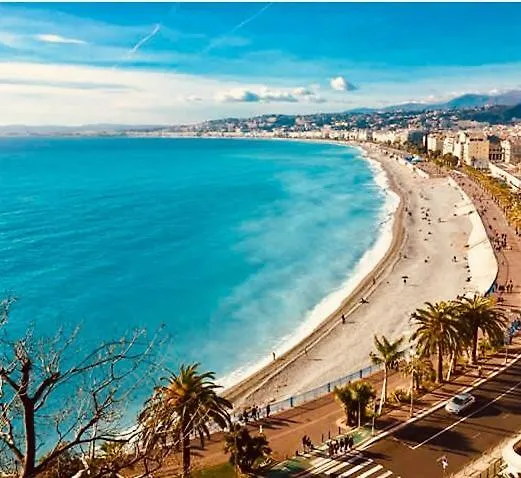 Coeur Du Vieux Apartment Nizza